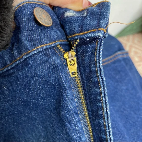 Levi's ORANGE TAB 517 Vintage Jeans Denim Cutoff Mom Shorts High Waist Size 38 - Picture 15 of 16